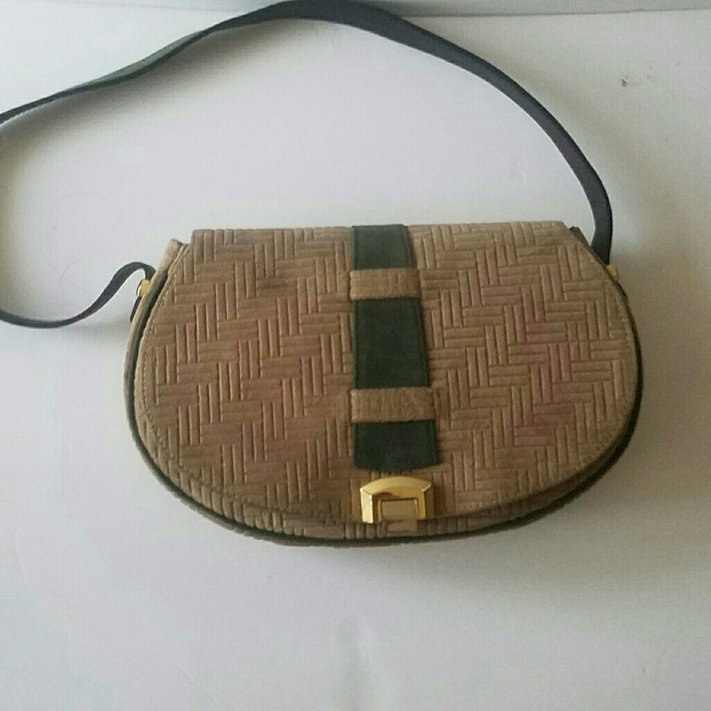 Purse, NYC style